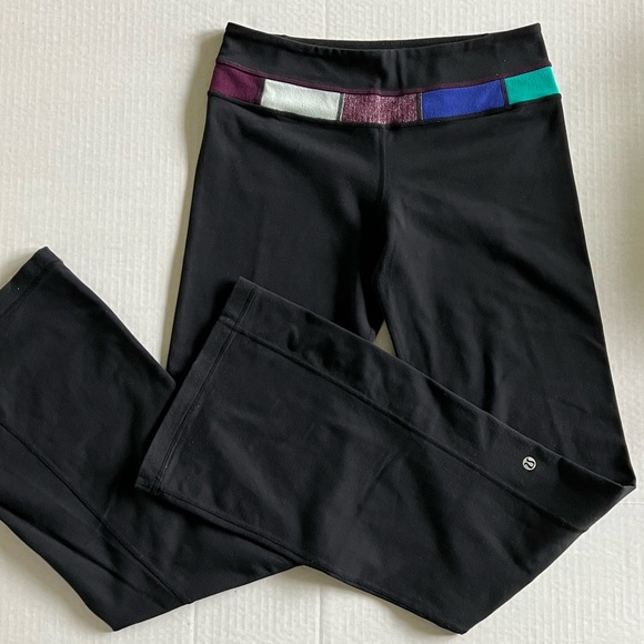 Reversible Lululemon Groove Pant - Picture 2 of 13